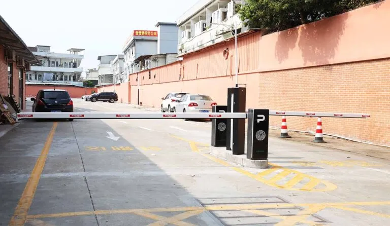 Kapaisi parking lot barrier gate solution